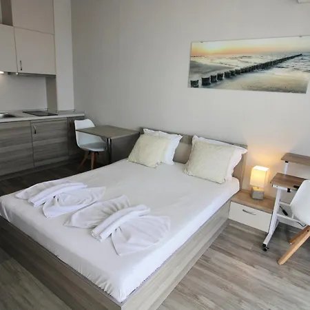 Sorrento - Menada Апартамент *