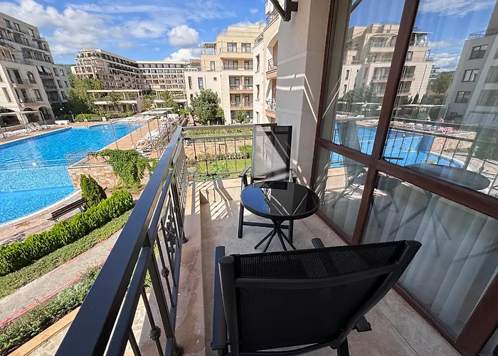 Апартамент Sorrento - Menada Свети Влас